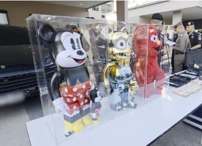 ด่วน! ปส.ทลายเครือข่ายยาเสพติด บุกบ้านหรูย่านตลิ่งชัน ยึดรถหรู–ของกลางอื้อช็อก! พบ 1 ในผู้ต้องหาเป็น ผู้สมัคร สส. พรรคดัง เงินหมุนเวียนทะลุ 2 หมื่นล้าน