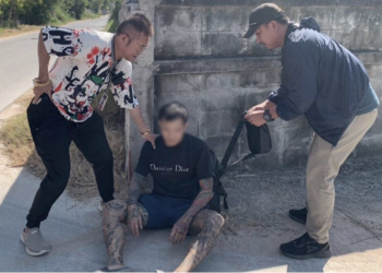 จับแล้ว! หนุ่มจีนมือแทงการ์ดผับดังพัทยา “เฉา เฉิน” วัย 36 ปี รับปะทะเดือด หลังทะเลาะหญิงในร้าน ก่อนกลับมาแทง