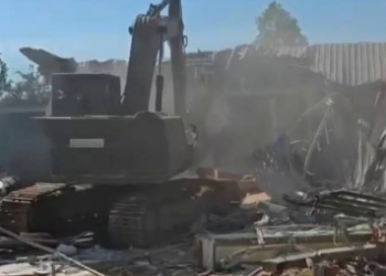 สิ้นยุคอิทธิพล! บ้านหลายหลังถูกรื้อ พื้นที่นี้ไม่เหมือนเดิมอีกต่อไป…