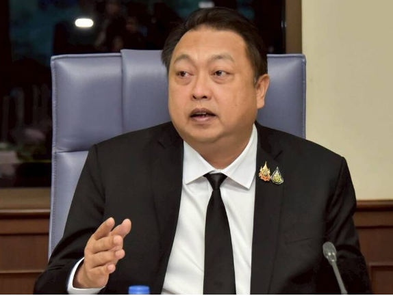 เดือดชลบุรี เขต 1 “สุชาติ” จ่อลงสมัคร “ไอซ์ รักชนก” ขอชน หลังเจ้าของพื้นที่เดิมย้ายซบพรรคประชาชน