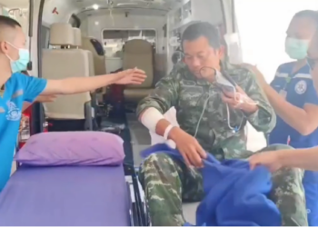 ทบ. เตือนกัมพูชาให้เคร่งครัดในข้อตกลงหยุดยิง ฮึ่ม! อย่าให้มีครั้งที่ 2 อาจจำเป็นต้องตอบโต้ ด้าน จ.ส.อ.ปรัชญา ถูกสะเก็ดระเบิดแขนขวา อาการปลอดภัย ถึง รพ. แล้ว