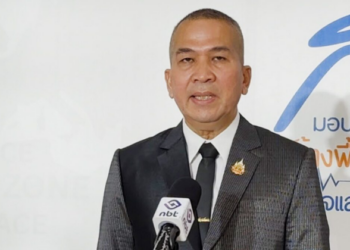 รมว.ยุติธรรม เผย มี 10 นักการเมืองไทย-สส. เอี่ยวเว็บพนัน สแกมเมอร์ ยาเสพติด บางคนเป็น สส.ในปัจจุบันด้วย ลั่น เร็ว ๆ นี้อาจมีปฏิบัติการบุกจับเพิ่ม