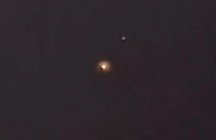 สาวผวา “ดวงไฟประหลาด” ลอยวูบวาบคืนวันโกน-วันพระ ไม่กล้าออกบ้านช่วงกลางคืน